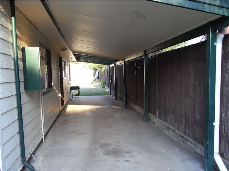 20 Sportsground Street, Redcliffe QLD 4020