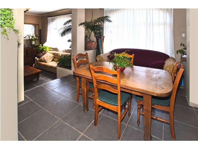 9 Pinewood Street, Redcliffe QLD 4020