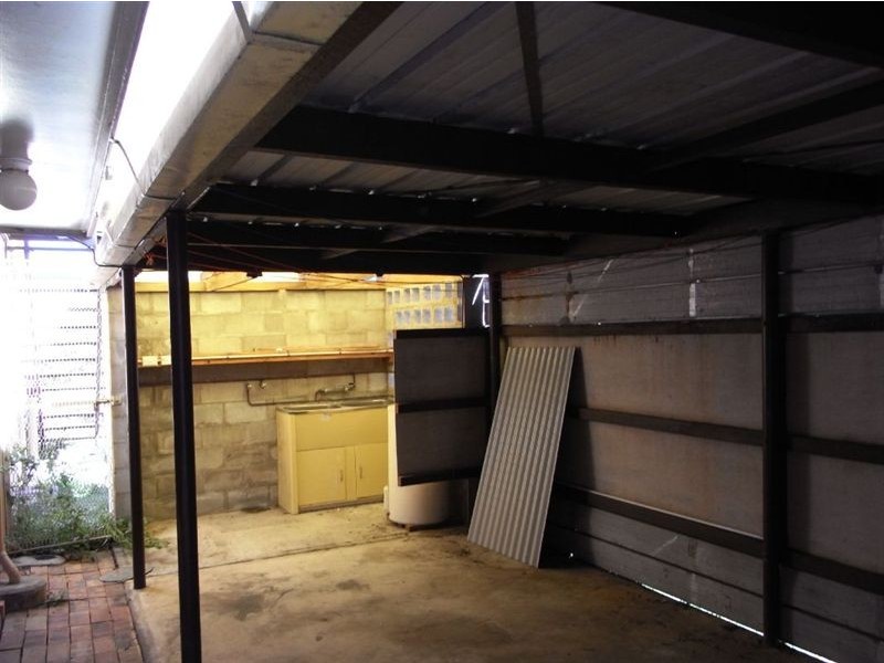 1/2A Woodcock Street, Scarborough QLD 4020