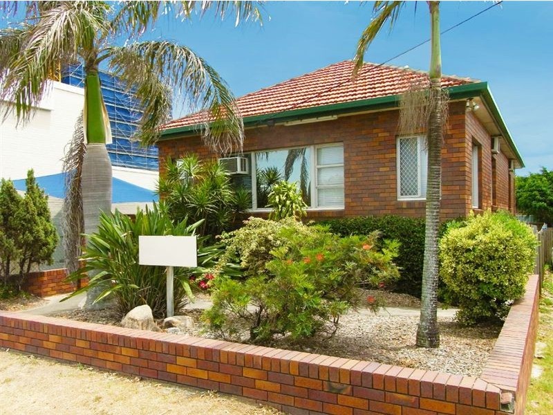 50 Hornibrook Esplanade, Clontarf QLD 4019