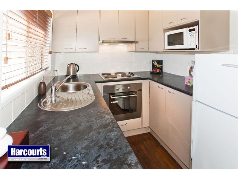 32 Gertrude Street, Redcliffe QLD 4020