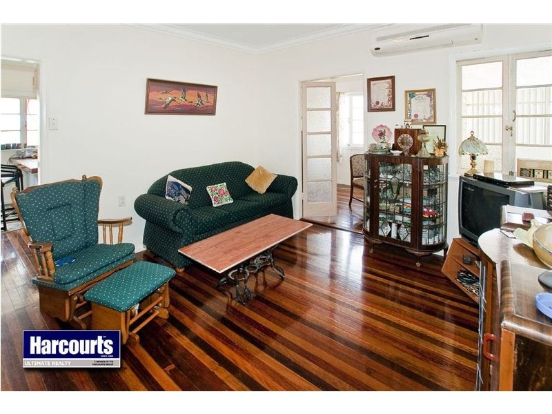 16 Kippa Street, Kippa-ring QLD 4021