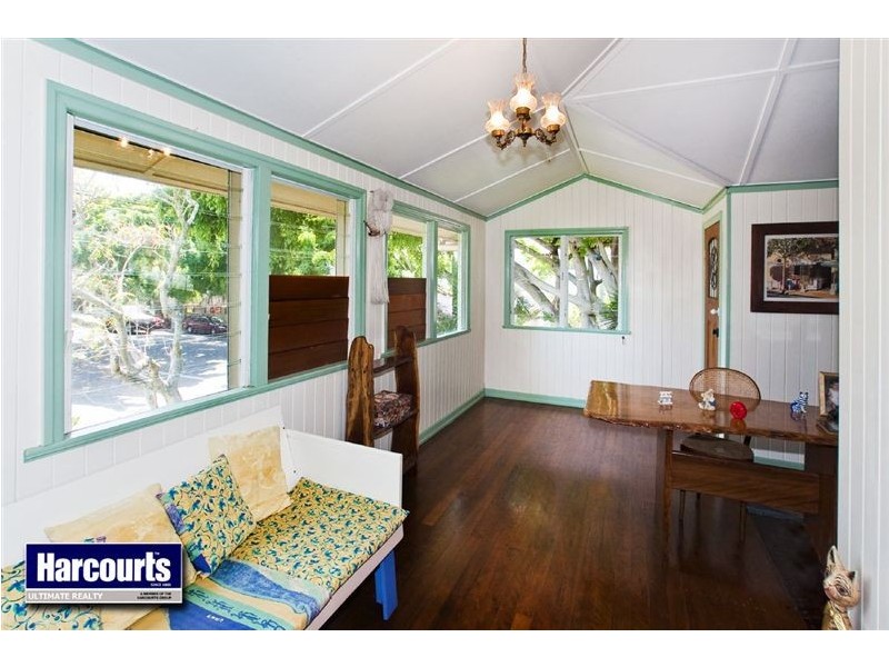 71 Prince Edward Parade, Redcliffe QLD 4020