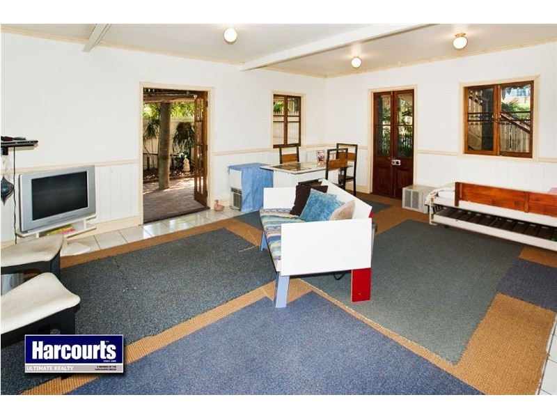 71 Prince Edward Parade, Redcliffe QLD 4020
