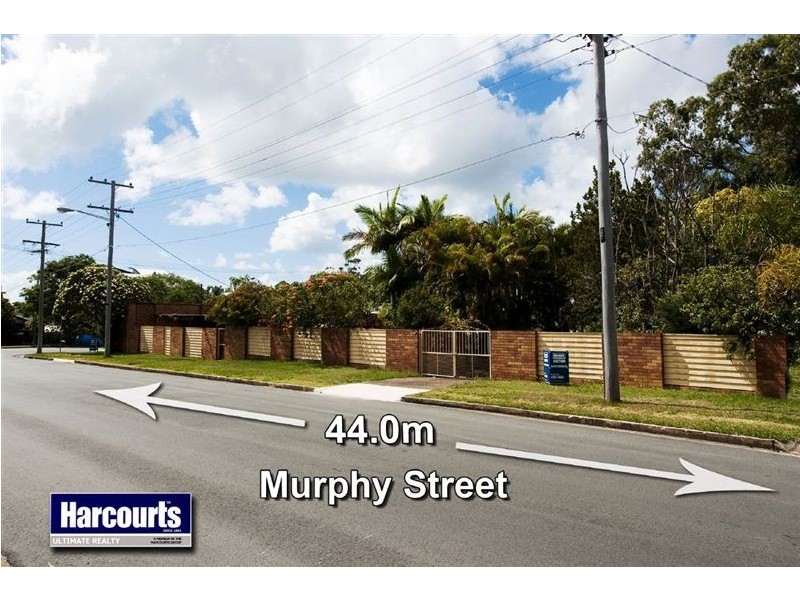 15 Landsborough Avenue, Scarborough QLD 4020