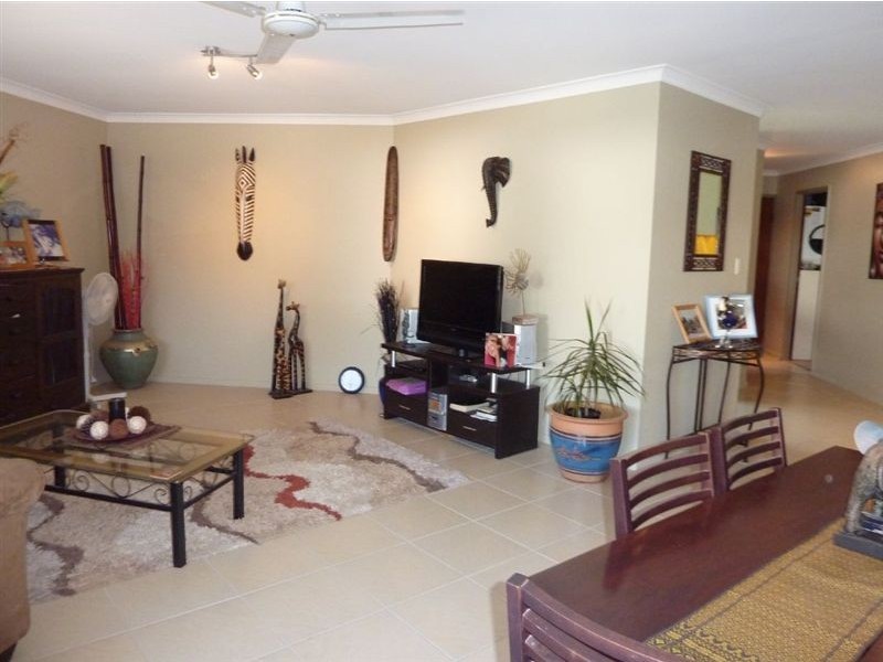 5/27 Caroline Street, Woody Point QLD 4019