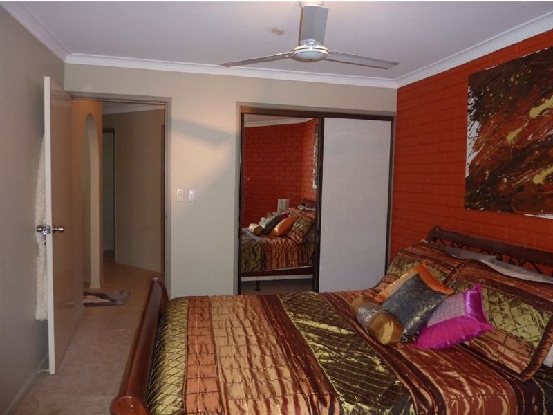 5/27 Caroline Street, Woody Point QLD 4019