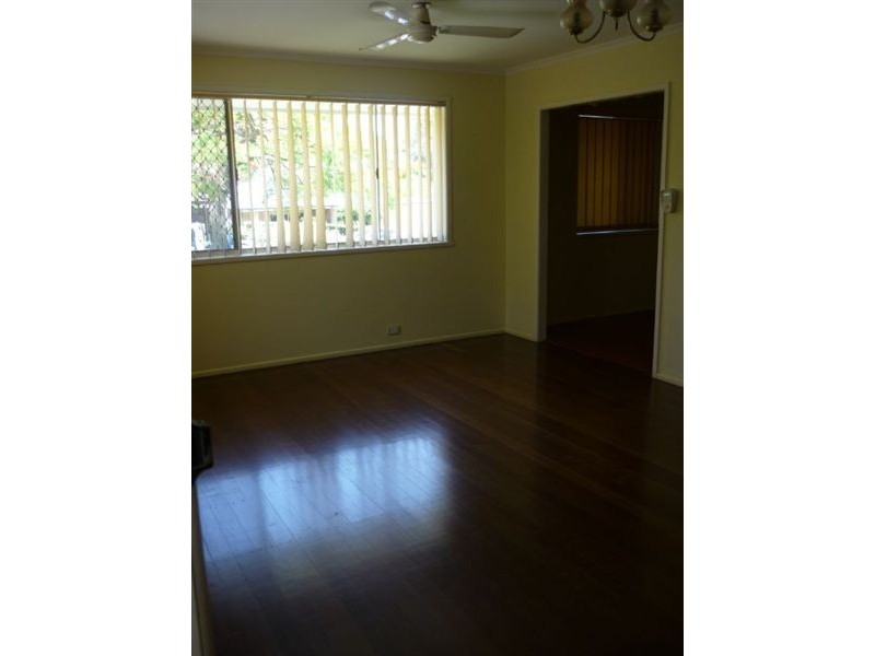 42 Hibiscus Avenue, Redcliffe QLD 4020