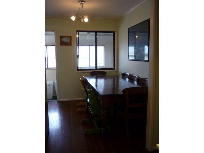 17 Brennan Road, Scarborough QLD 4020