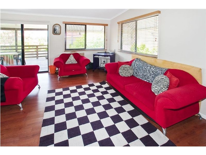 22 Thompson Crescent, Clontarf QLD 4019