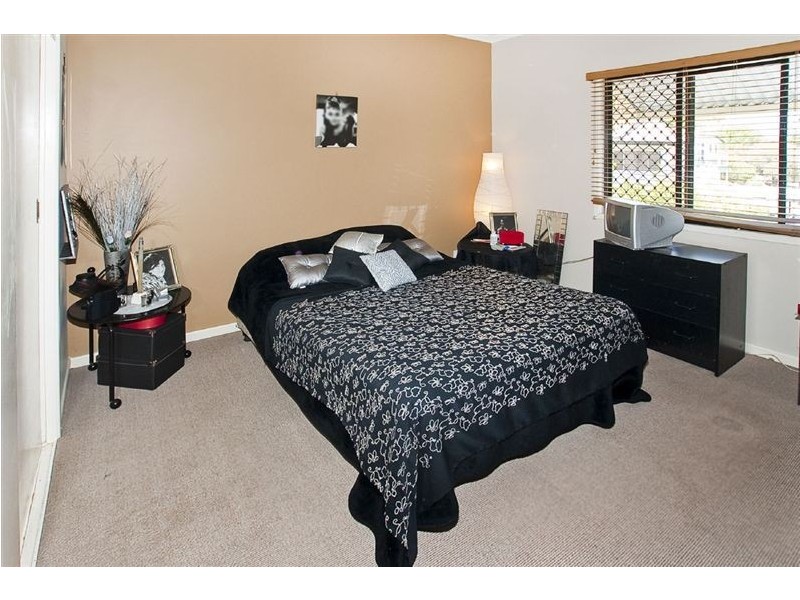 22 Thompson Crescent, Clontarf QLD 4019