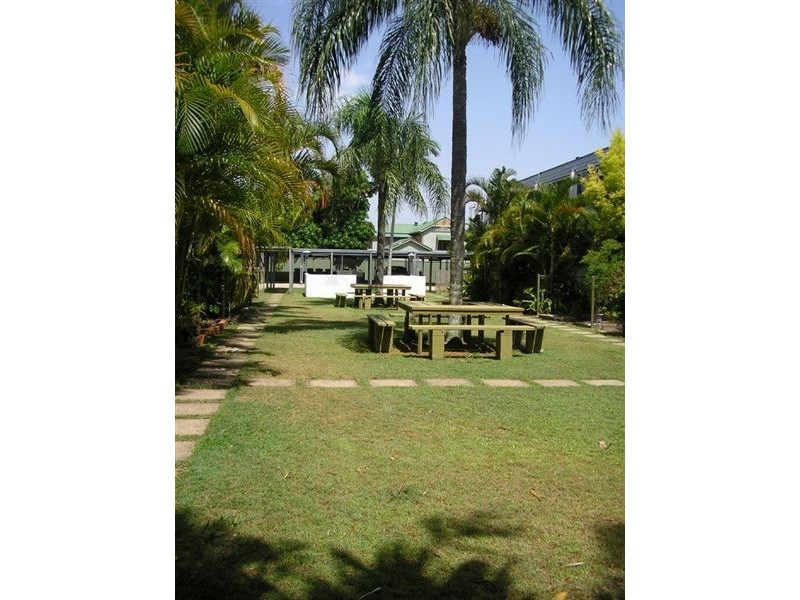 13/2a Moffat, Scarborough QLD 4020