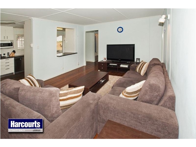 28 Windsor Street, Margate QLD 4019