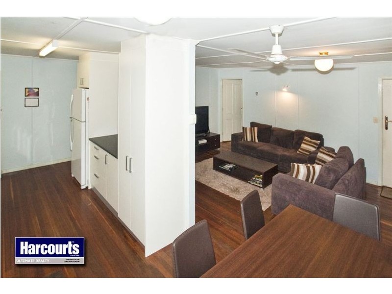 28 Windsor Street, Margate QLD 4019