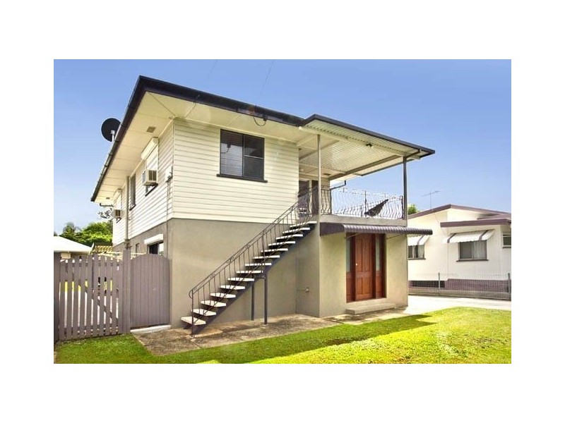 30 Gerald Avenue, Clontarf QLD 4019