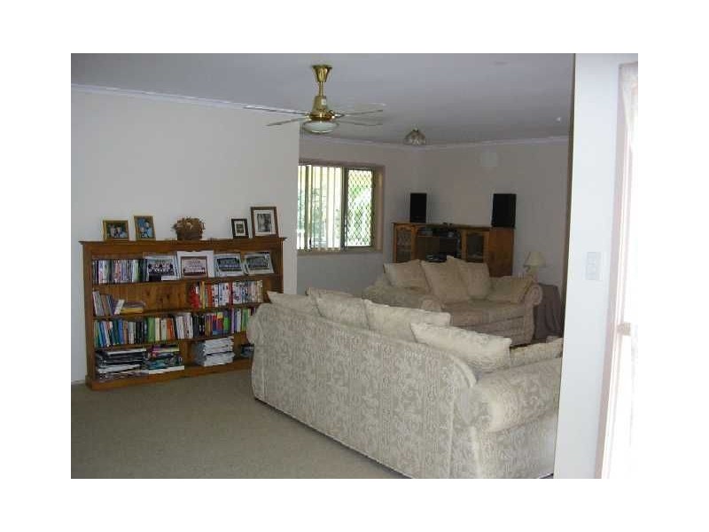 12 Tasman Court, Kippa-ring QLD 4021