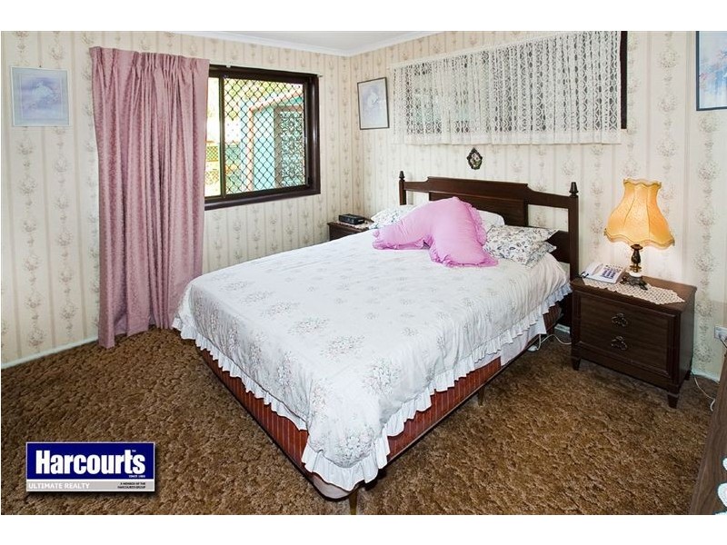 112 King Street, Woody Point QLD 4019