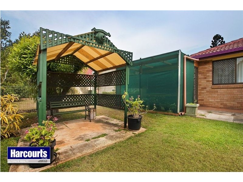 112 King Street, Woody Point QLD 4019