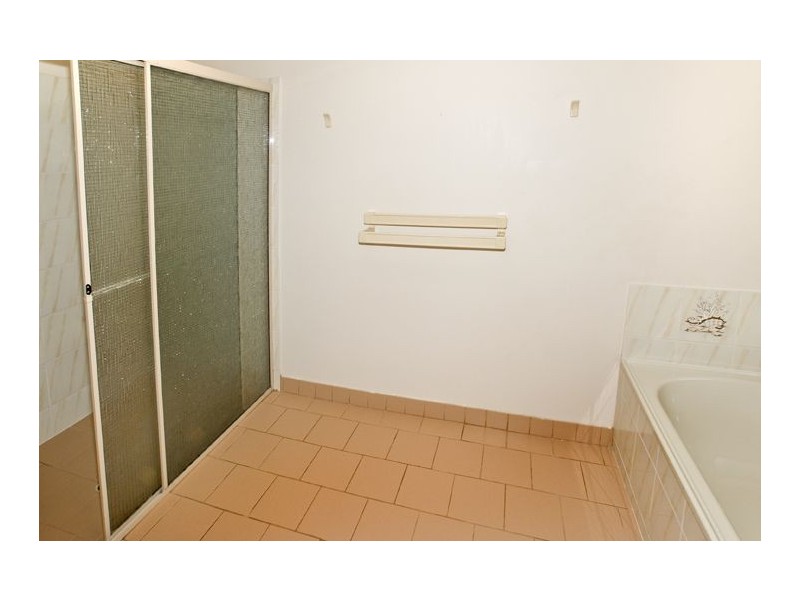 10 Mayfair Street, Kippa-ring QLD 4021