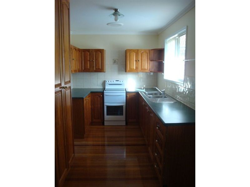 21 Robina Street, Margate QLD 4019