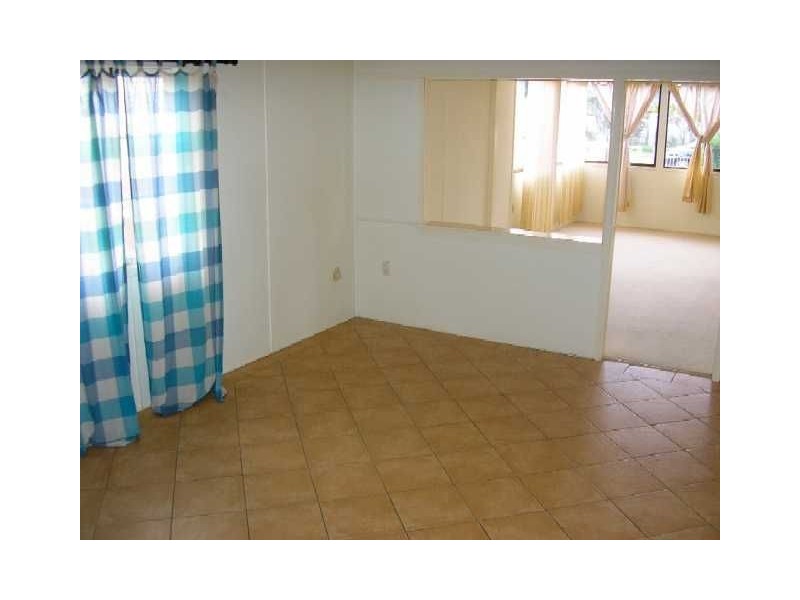 33 James, Scarborough QLD 4020