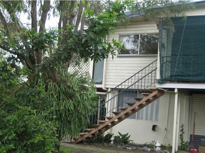 86 Sportsground Street, Redcliffe QLD 4020