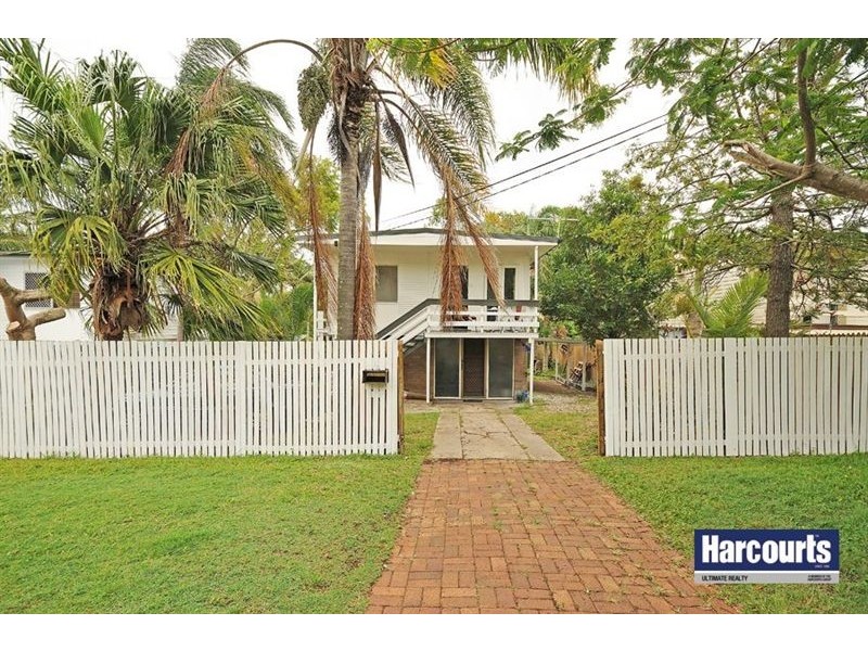 27 Lucas Street, Scarborough QLD 4020