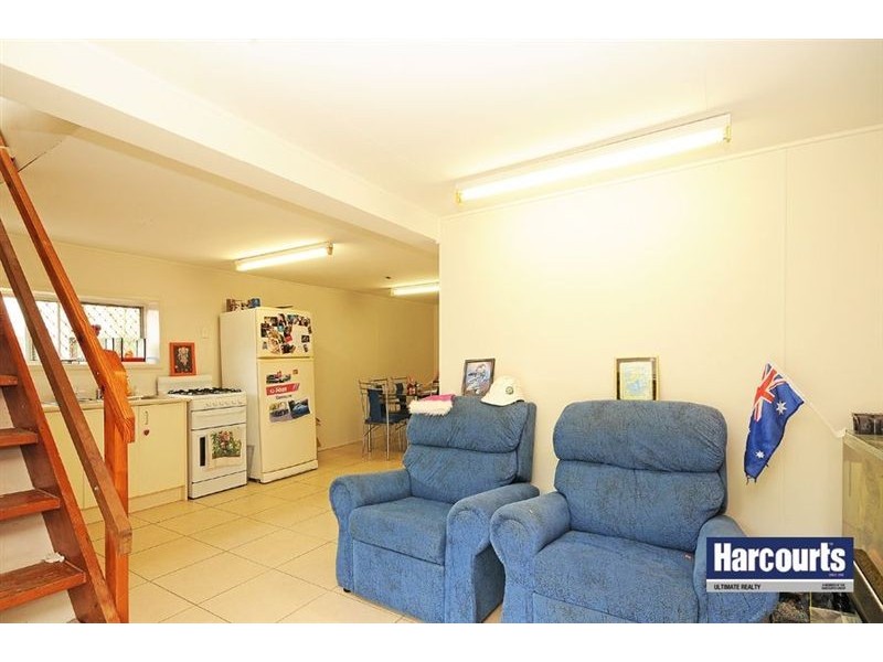 27 Lucas Street, Scarborough QLD 4020