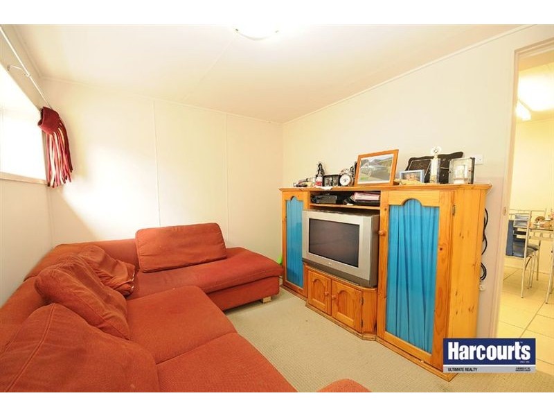 27 Lucas Street, Scarborough QLD 4020