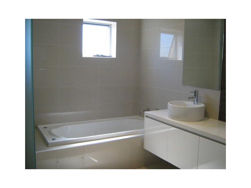 40/83 Marine Parade, Redcliffe QLD 4020