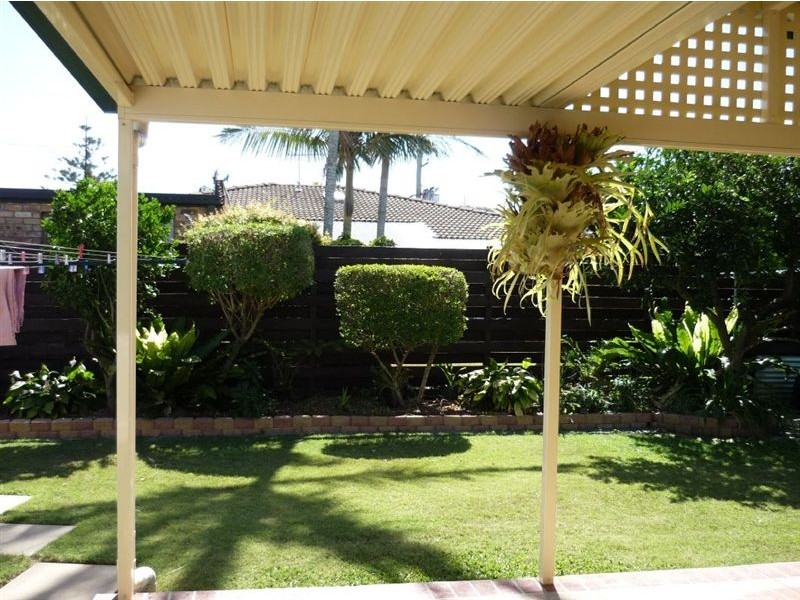 52 Shea Street, Scarborough QLD 4020