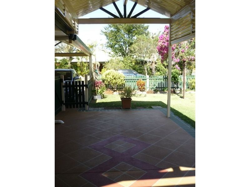 52 Shea Street, Scarborough QLD 4020