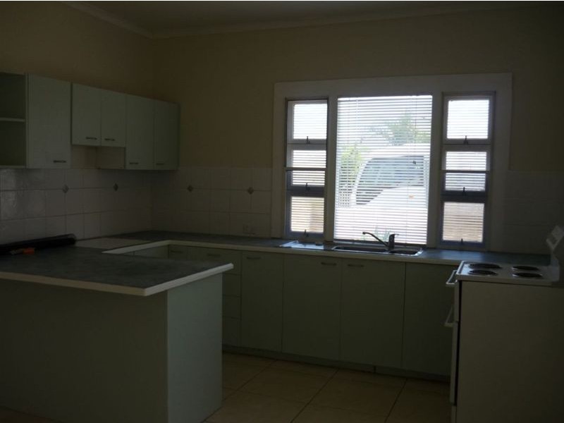 57 Michel Road, Scarborough QLD 4020