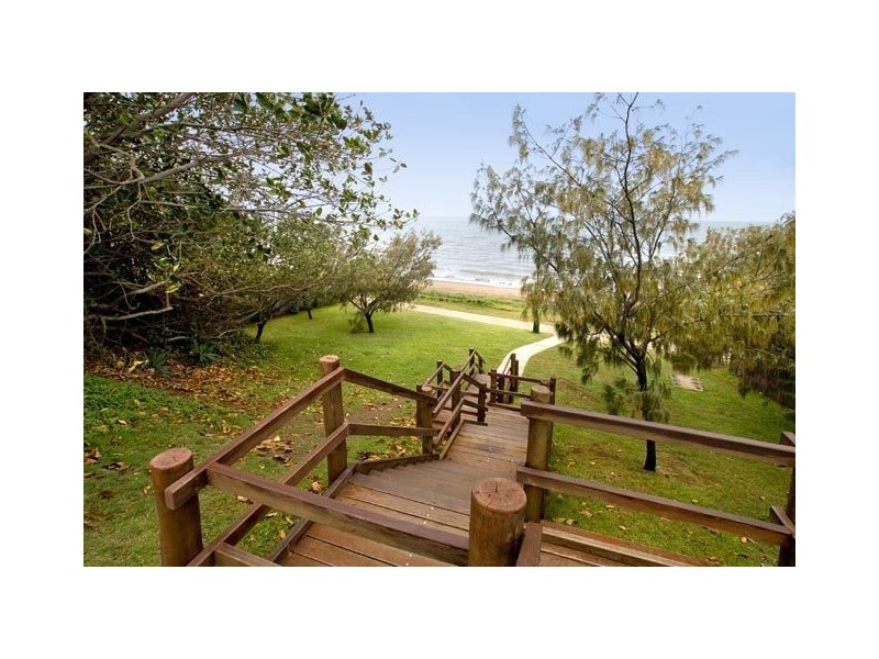 3 Eversleigh Road, Scarborough QLD 4020