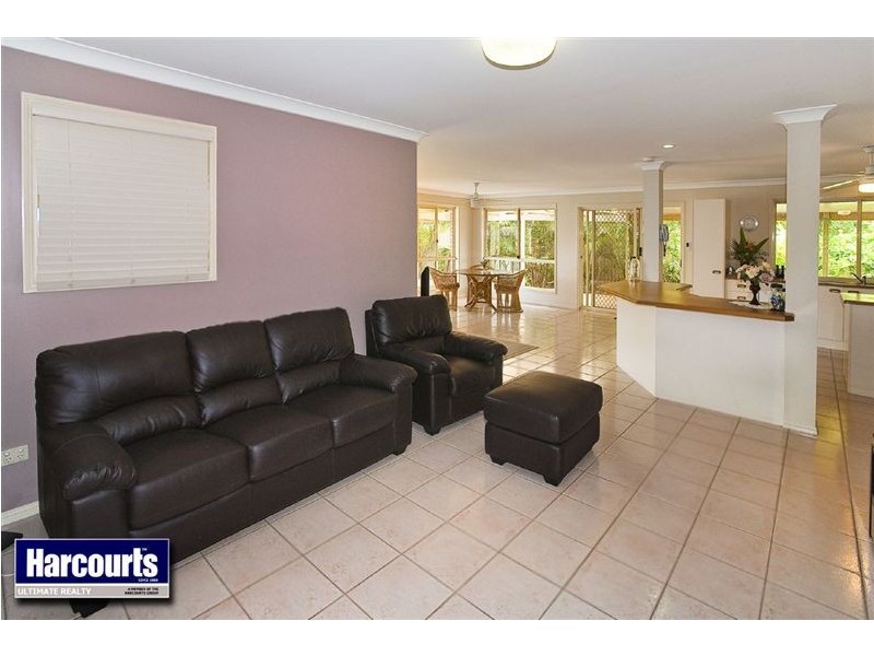 13 Reliance Court, Newport QLD 4020
