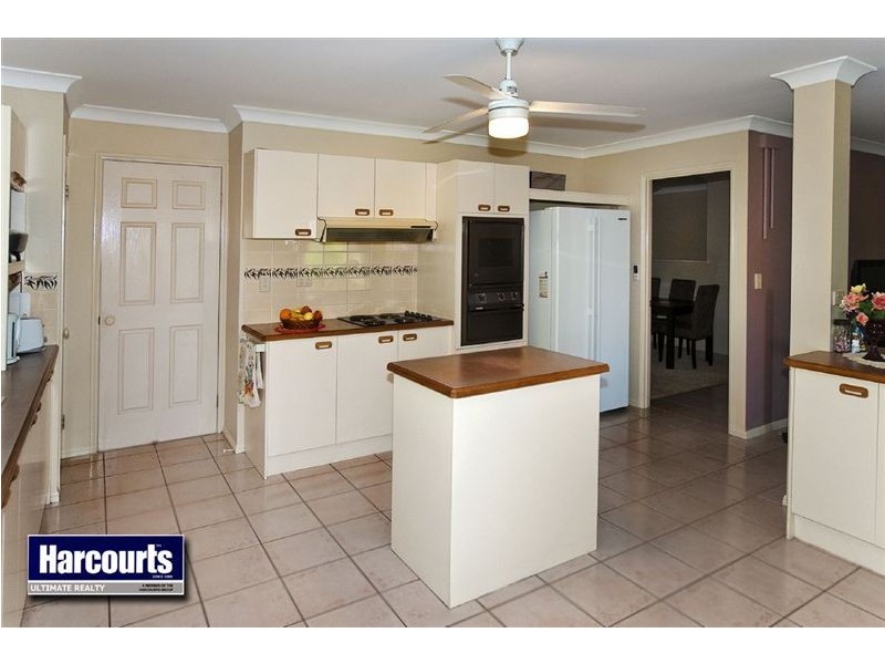 13 Reliance Court, Newport QLD 4020