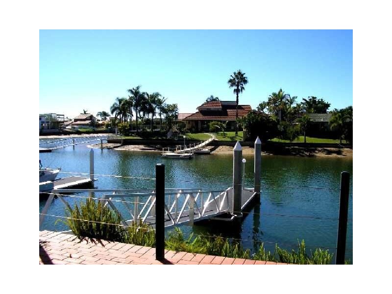 13/156 Griffith Road, Scarborough QLD 4020