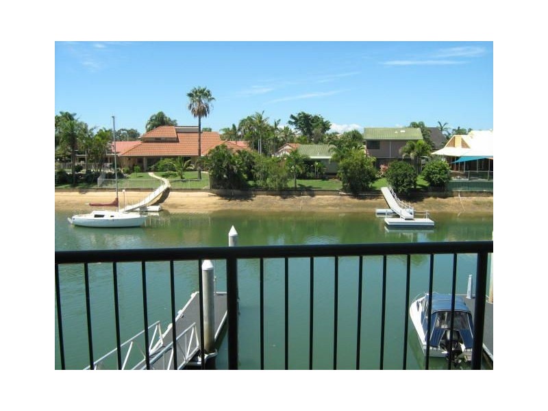 13/156 Griffith Road, Scarborough QLD 4020