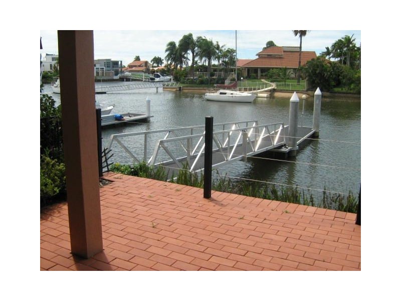 13/156 Griffith Road, Scarborough QLD 4020