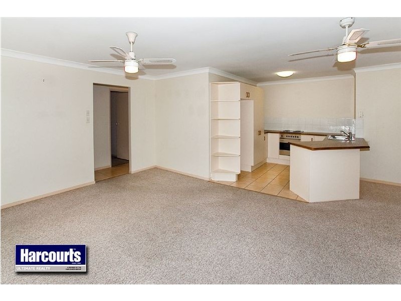 2/12 McAneny Street, Redcliffe QLD 4020