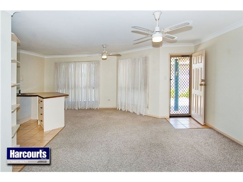 2/12 McAneny Street, Redcliffe QLD 4020