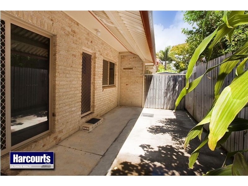 2/12 McAneny Street, Redcliffe QLD 4020