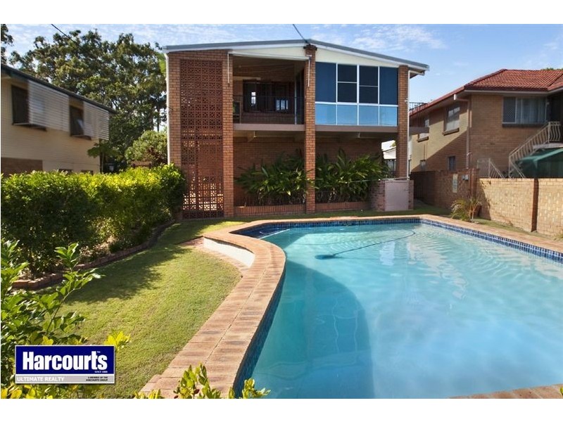 48 Seaville Avenue, Scarborough QLD 4020