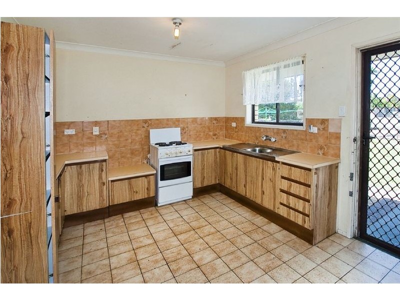 19 Knight Street, Redcliffe QLD 4020