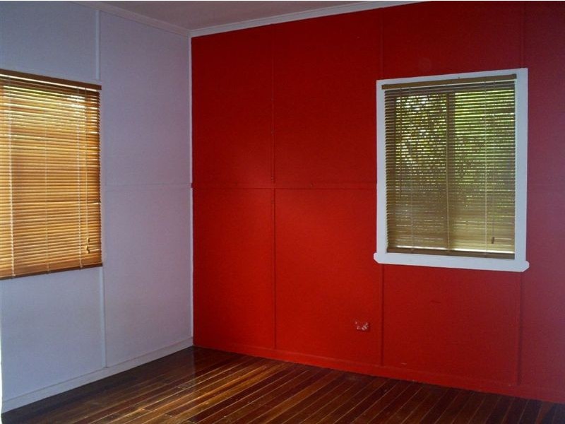 37 Mein Street, Scarborough QLD 4020