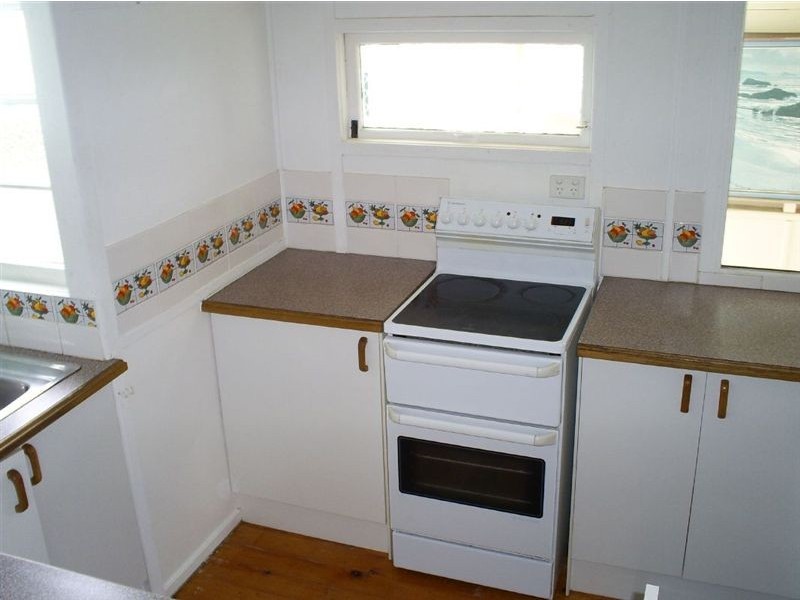 37 Mein Street, Scarborough QLD 4020