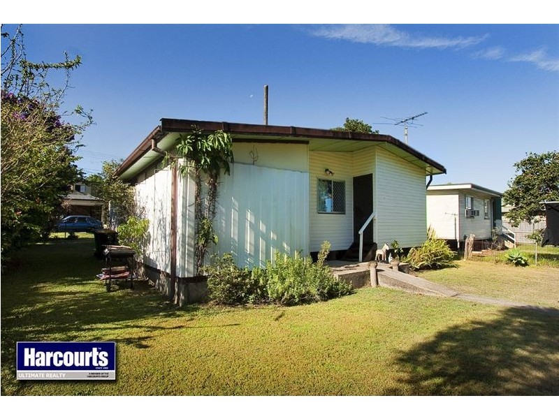 16 Tainton Street, Clontarf QLD 4019