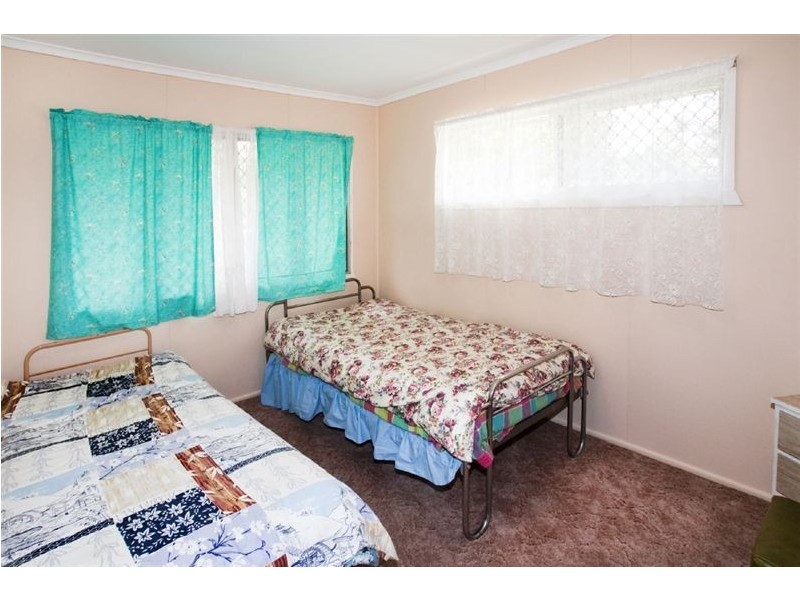 40 Kurrowah Crescent, Margate QLD 4019