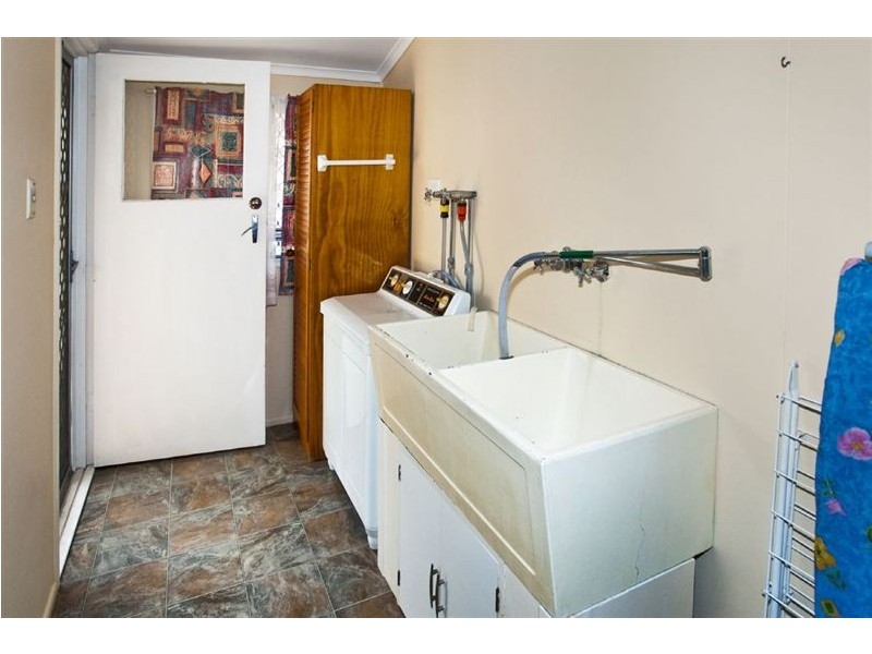 40 Kurrowah Crescent, Margate QLD 4019