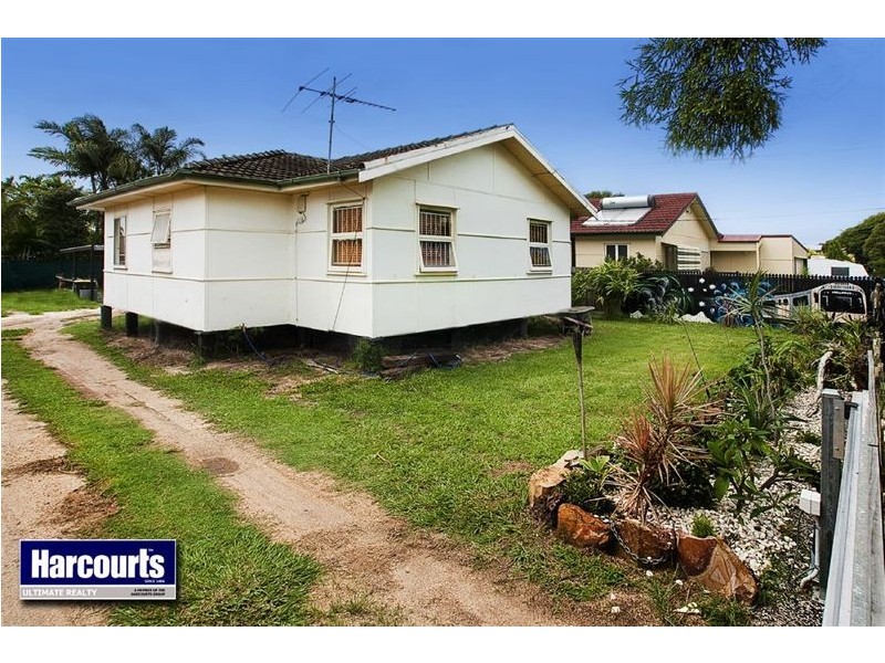 37 Enoch Street, Clontarf QLD 4019